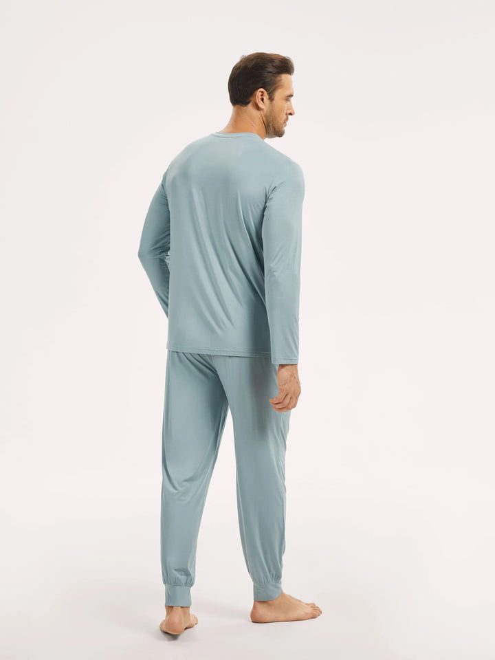 Wholesale and private label bamboo PJs for U.S. sleepwear brands.