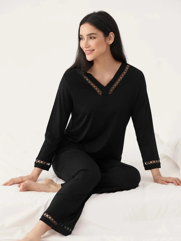 luxury personalized sleepwear from wholesale supplier.