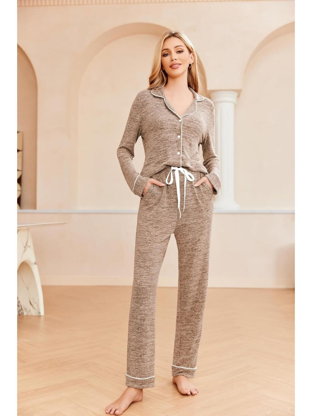 Wholesale Women's Pajama Sets Supplier