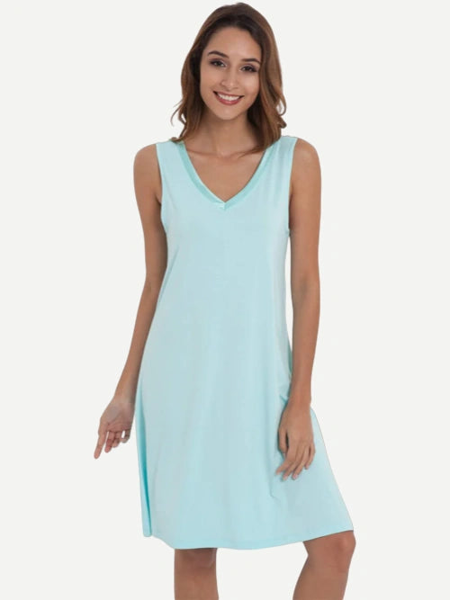 Wholesale Stylish Sleeveless Nightgown Women Pjs